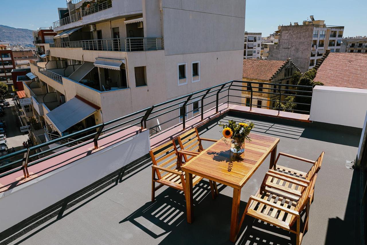 The First Key Luxury & Small Apartment In The Center Of 잰티 외부 사진