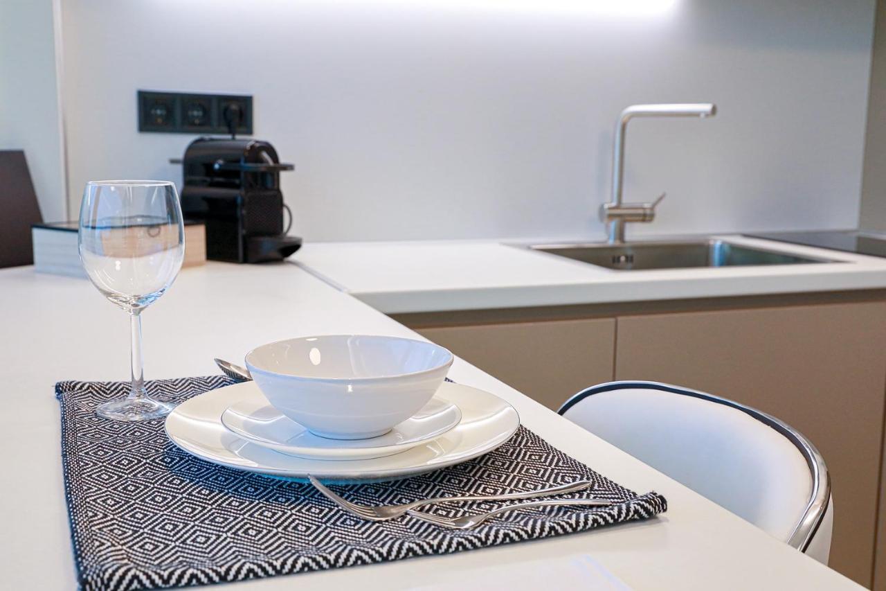 The First Key Luxury & Small Apartment In The Center Of 잰티 외부 사진